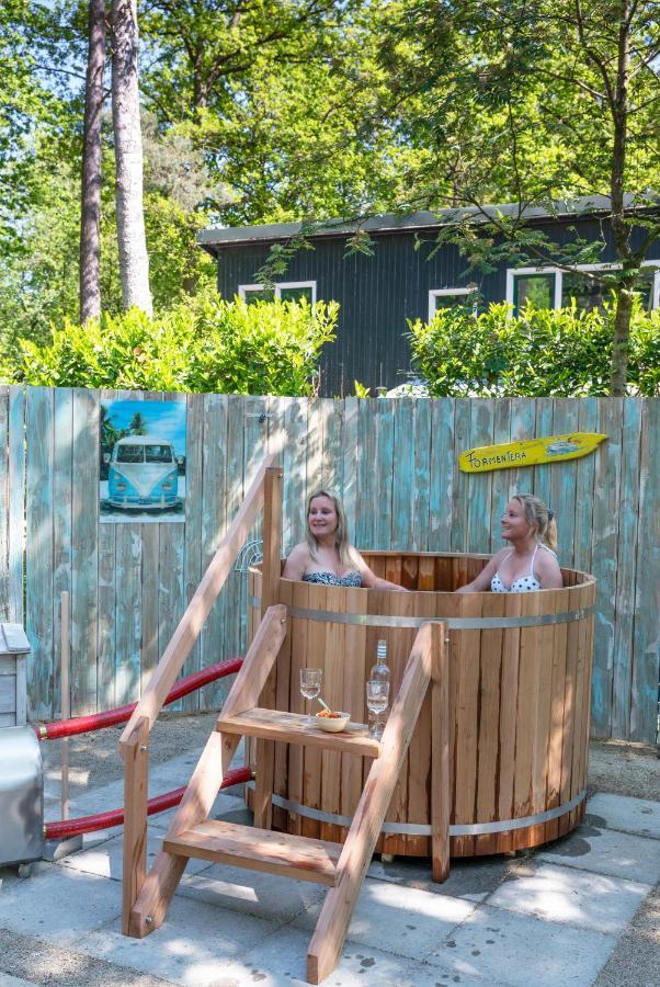 Zen-Bungalow No 2 Met Sauna En Hottub Rheezerveen Exterior foto